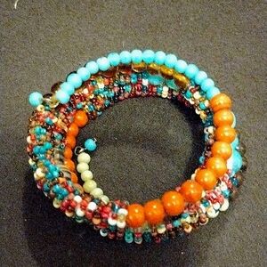 Exquisite Beaded Bracelet - Quality